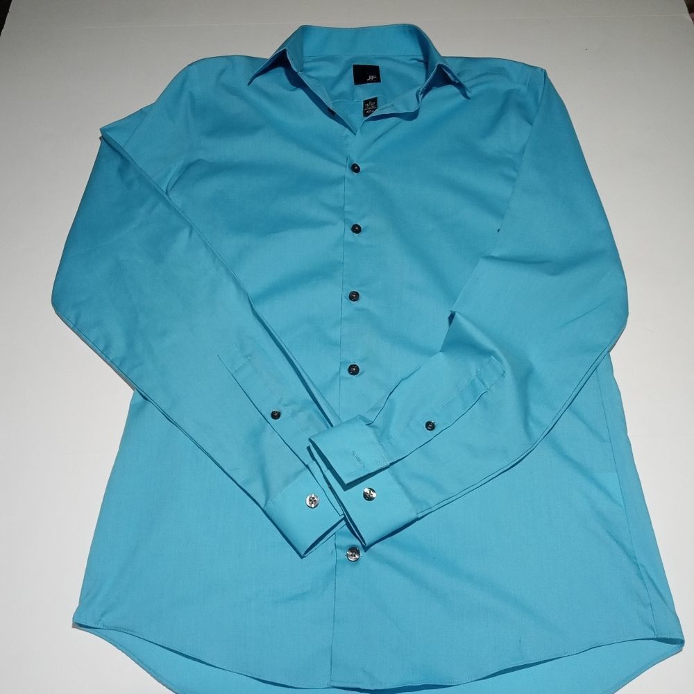 JF. JFERRAE Blue button up long sleeve shirt